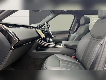 Used Land Rover Range Rover Sport 2025 for sale - 76037494: Photo 3