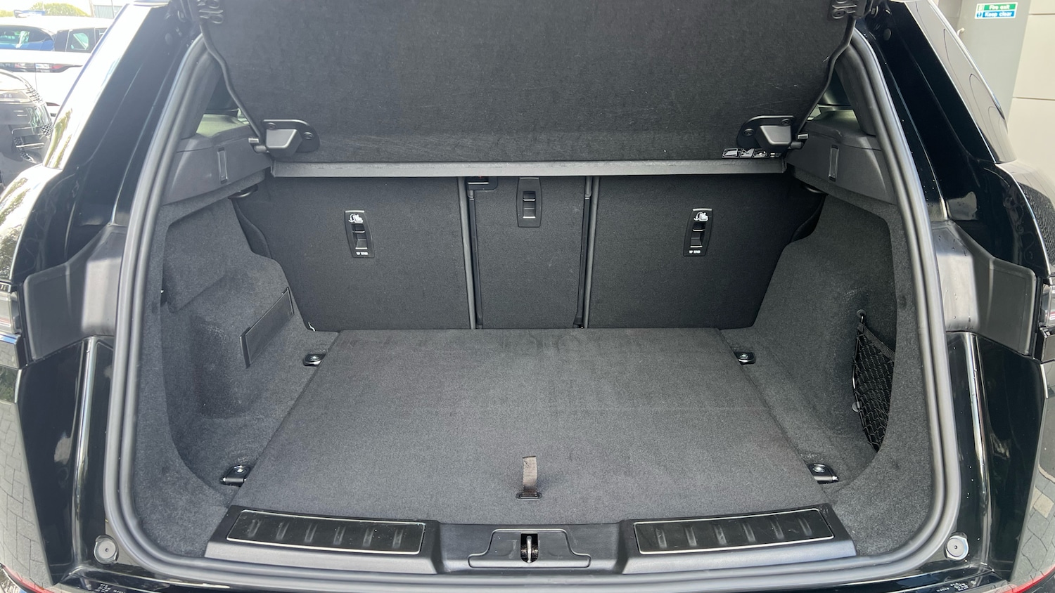 Used Land Rover Range Rover Evoque 2025 for sale - 76554154: Photo 10