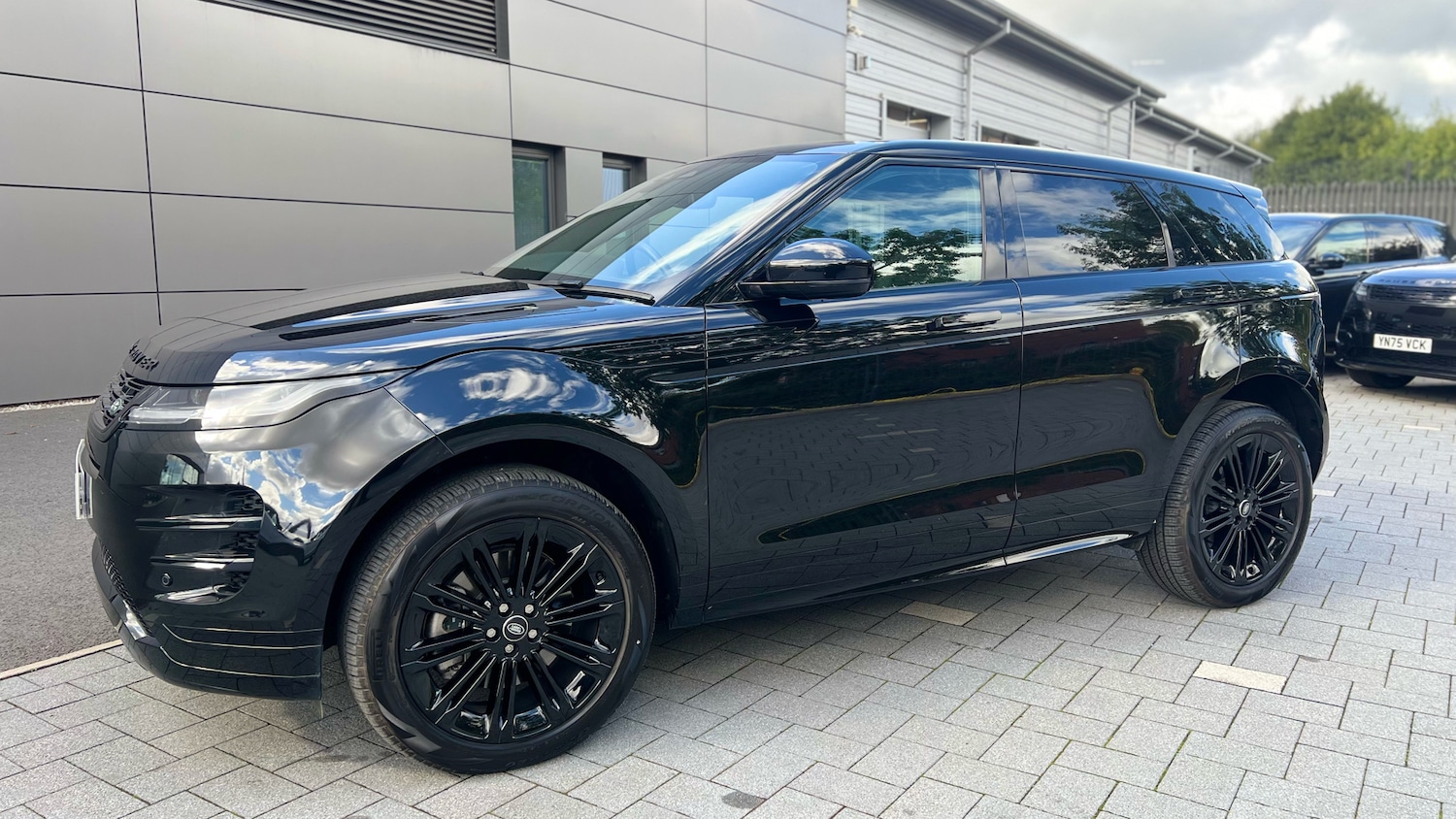 Used Land Rover Range Rover Evoque 2025 for sale - 76554154: Photo 23