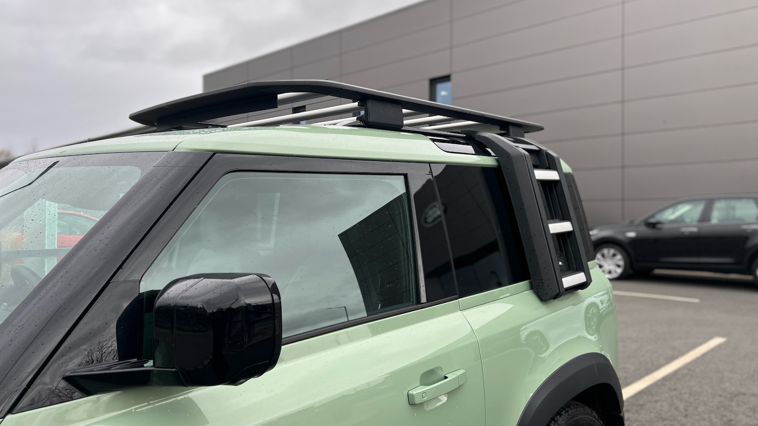 Used Land Rover Defender 2023 for sale - 77851184: Photo 22