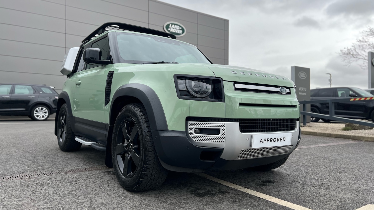 Used Land Rover Defender 2023 for sale - 77851184: Photo 25