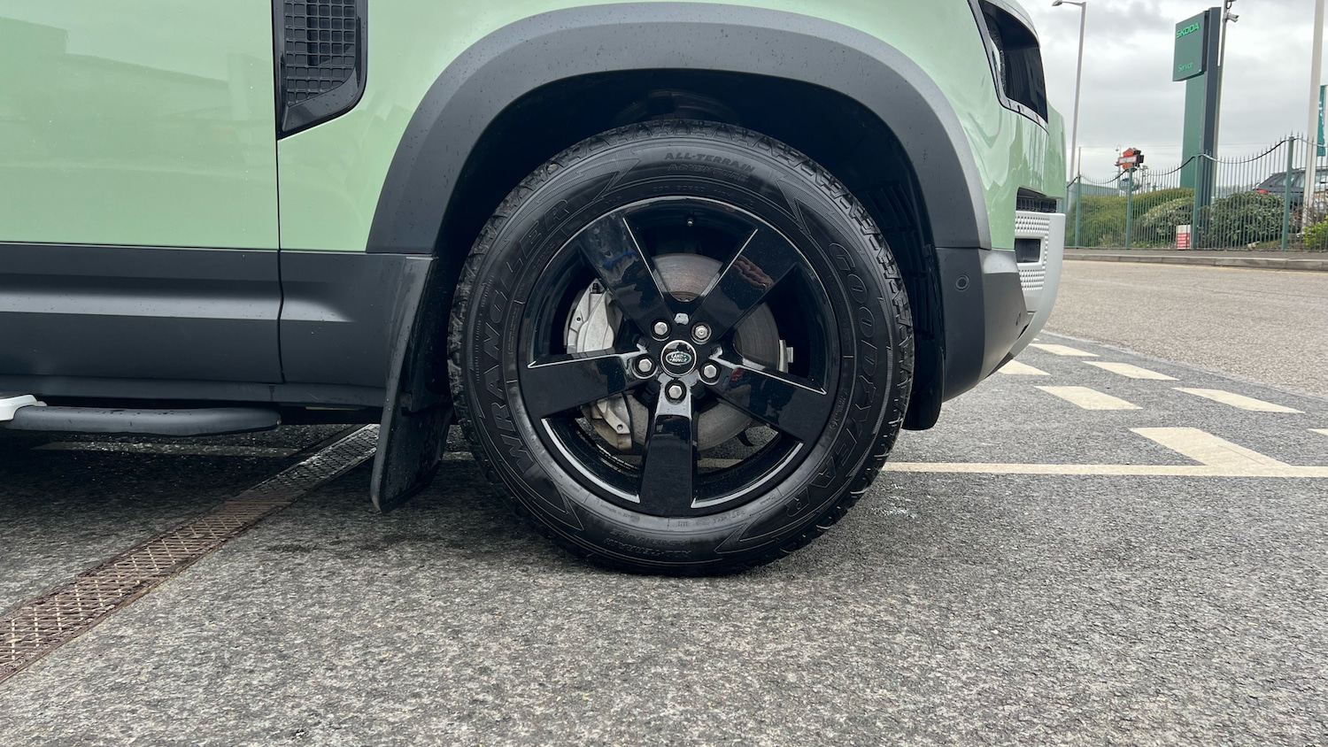 Used Land Rover Defender 2023 for sale - 77851184: Photo 8