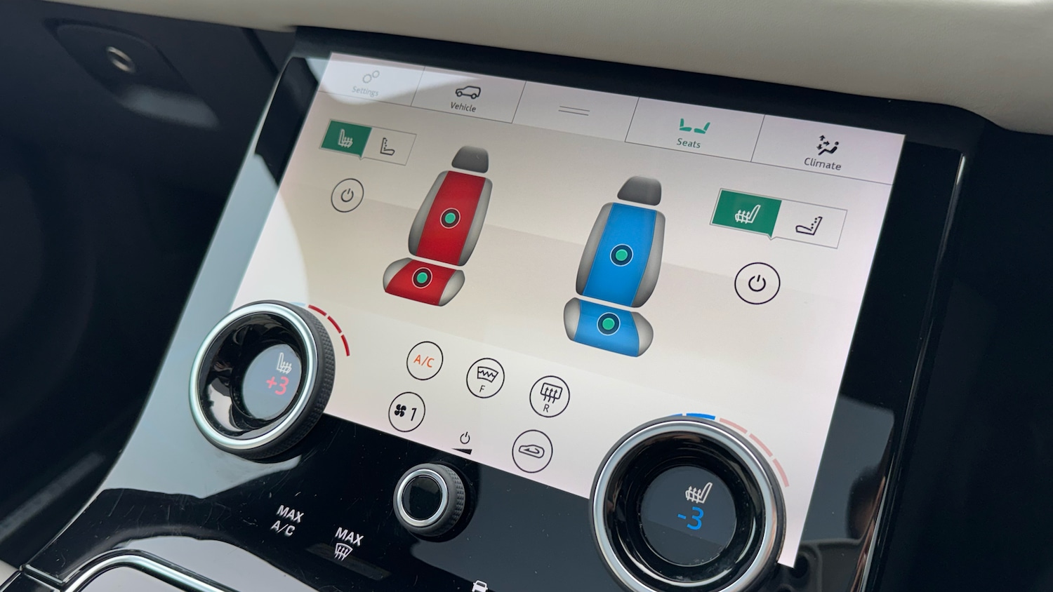 Used Land Rover Range Rover Velar 2019 for sale - 76382526: Photo 43