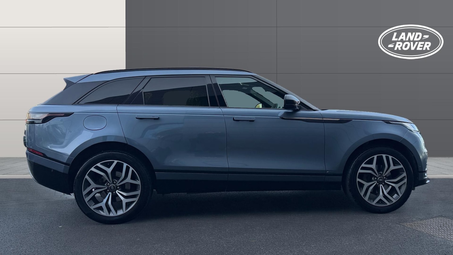 Used Land Rover Range Rover Velar 2019 for sale - 76382526: Photo 5