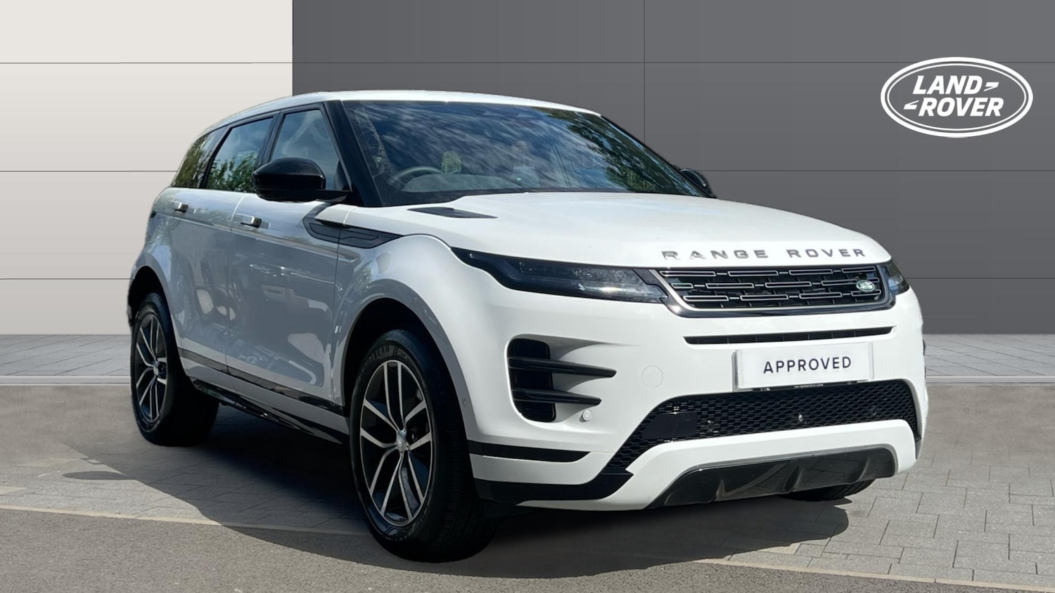 Used Land Rover Range Rover Evoque 2025 for sale - 76762336: Photo 1