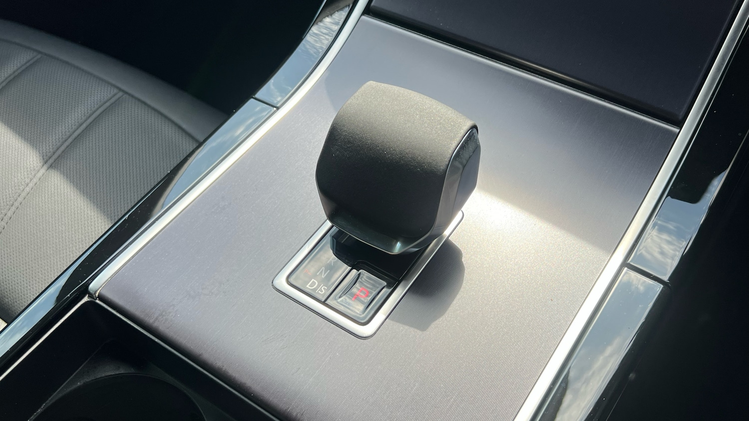 Used Land Rover Range Rover Evoque 2025 for sale - 76762336: Photo 13