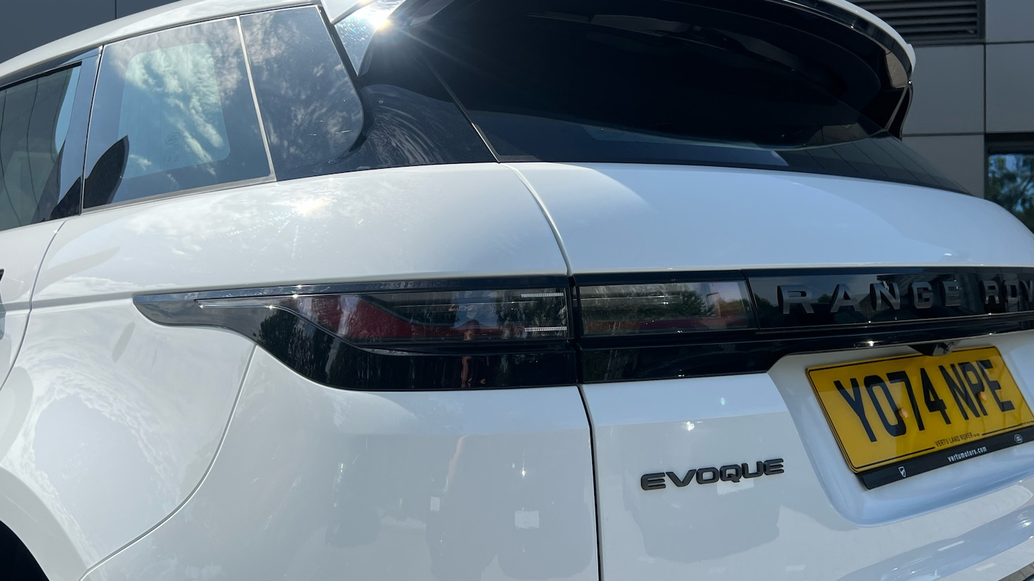 Used Land Rover Range Rover Evoque 2025 for sale - 76762336: Photo 19