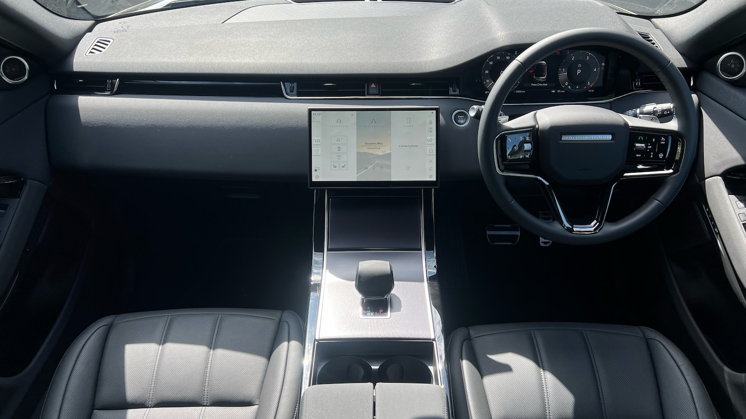 Used Land Rover Range Rover Evoque 2025 for sale - 76762336: Photo 9