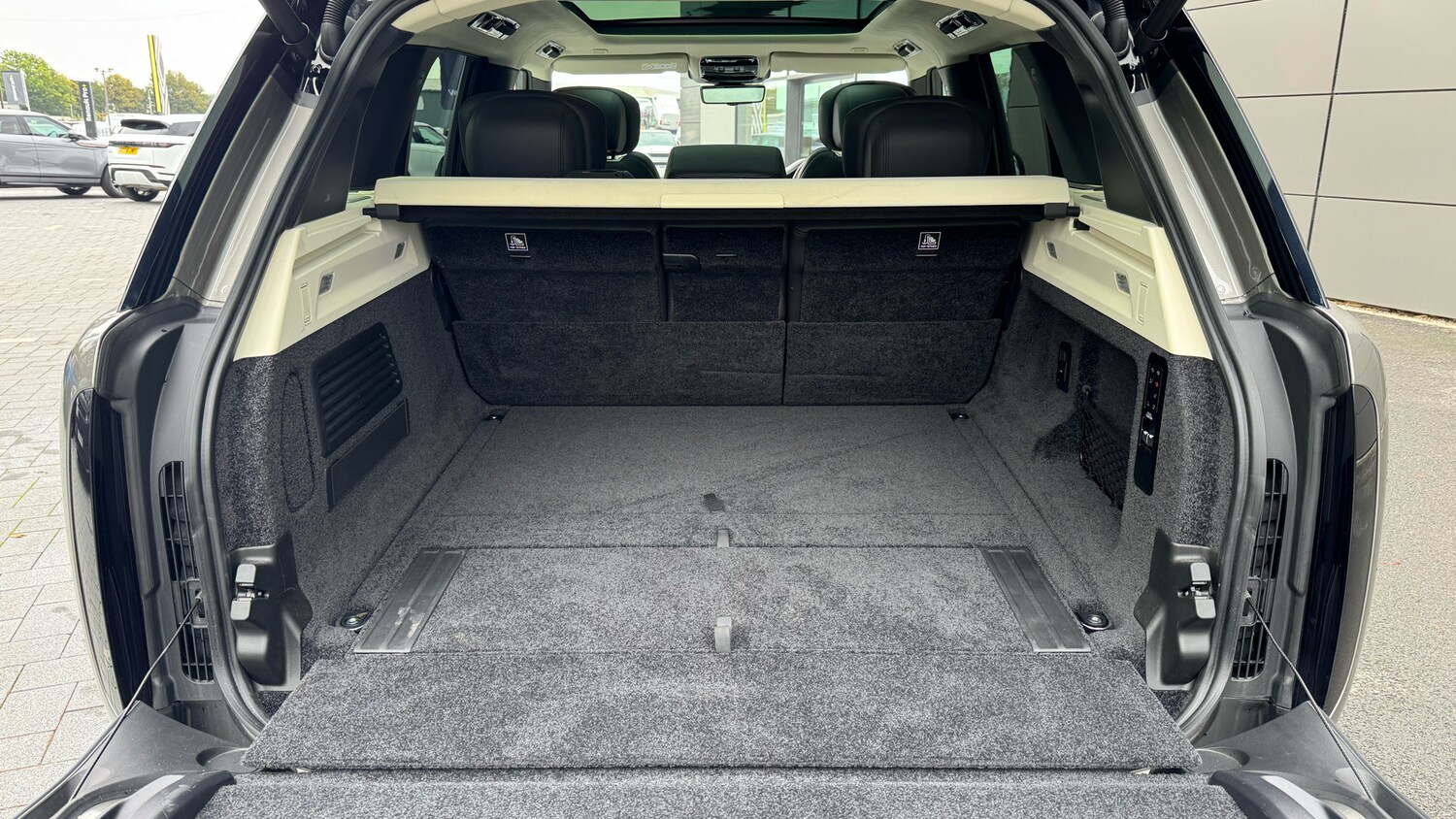 Used Land Rover Range Rover 2022 for sale - 76209202: Photo 10