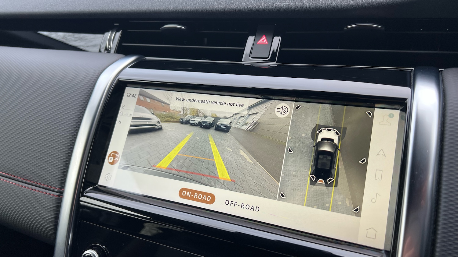 Used Land Rover Discovery Sport 2021 for sale - 76719192: Photo 12