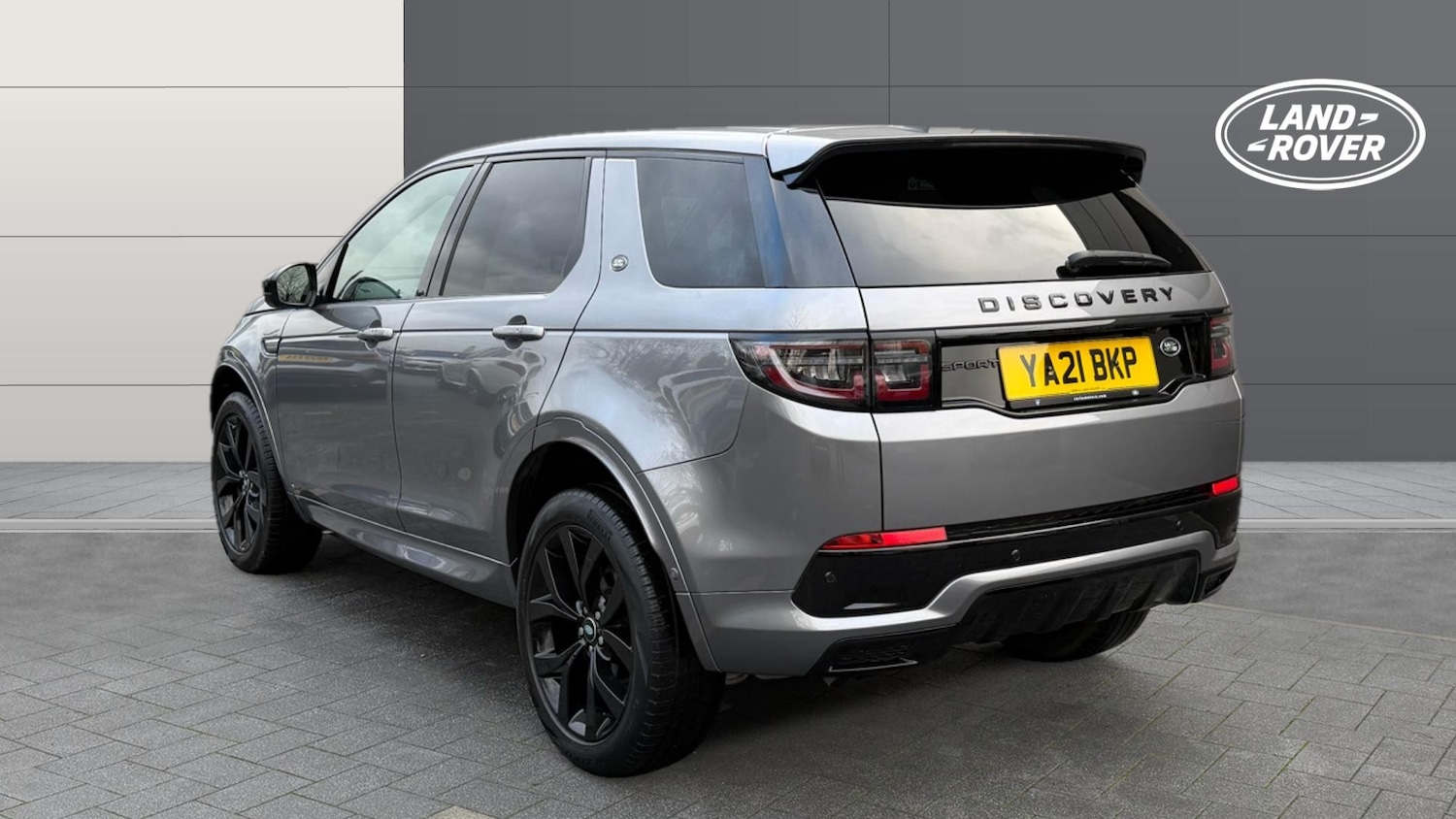 Used Land Rover Discovery Sport 2021 for sale - 76719192: Photo 2