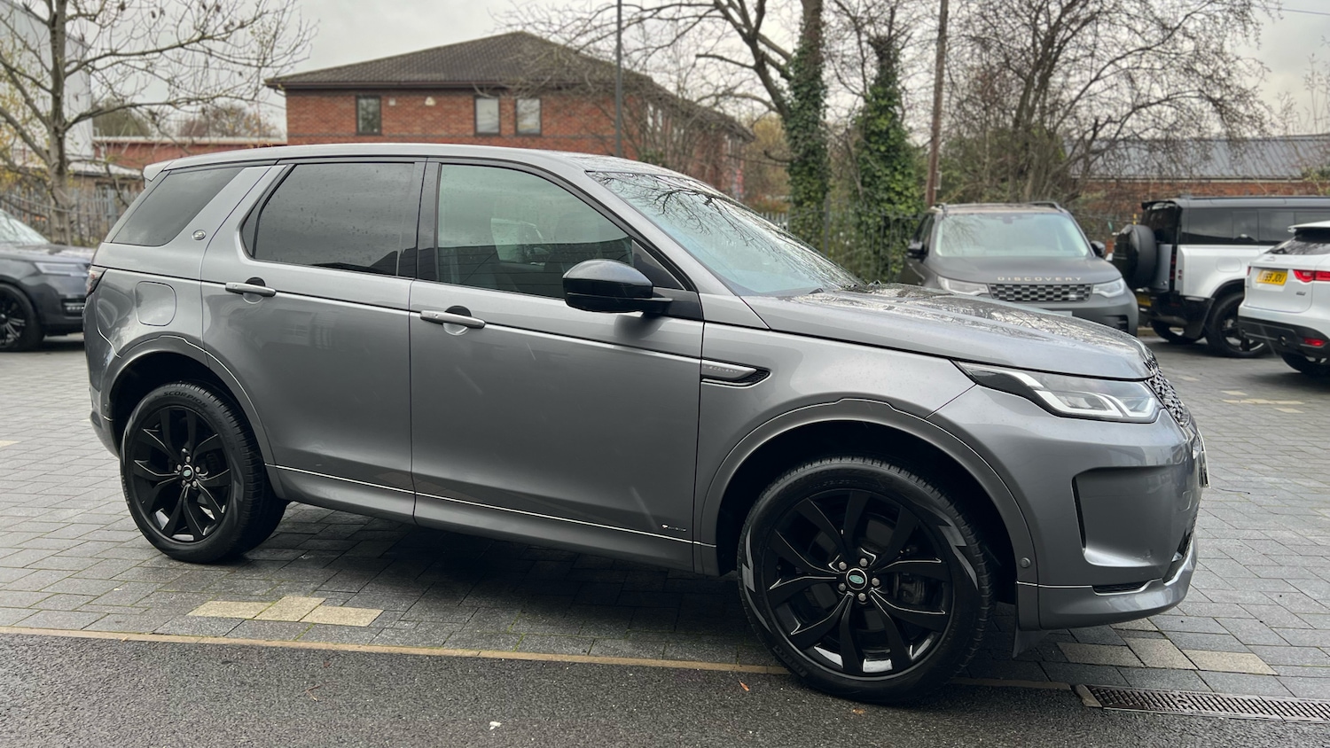 Used Land Rover Discovery Sport 2021 for sale - 76719192: Photo 25