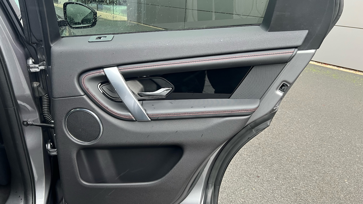 Used Land Rover Discovery Sport 2021 for sale - 76719192: Photo 31