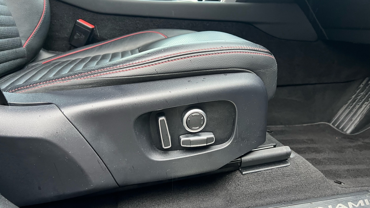 Used Land Rover Discovery Sport 2021 for sale - 76719192: Photo 35