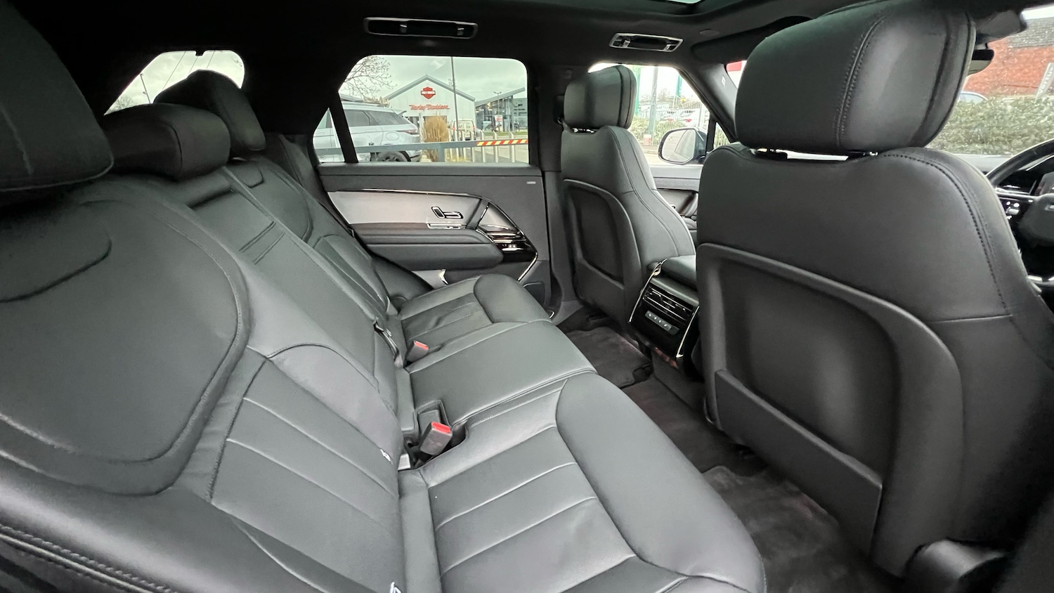 Used Land Rover Range Rover Sport 2025 for sale - 77548126: Photo 32