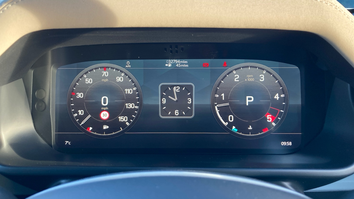 Used Land Rover Defender 2023 for sale - 77665535: Photo 16