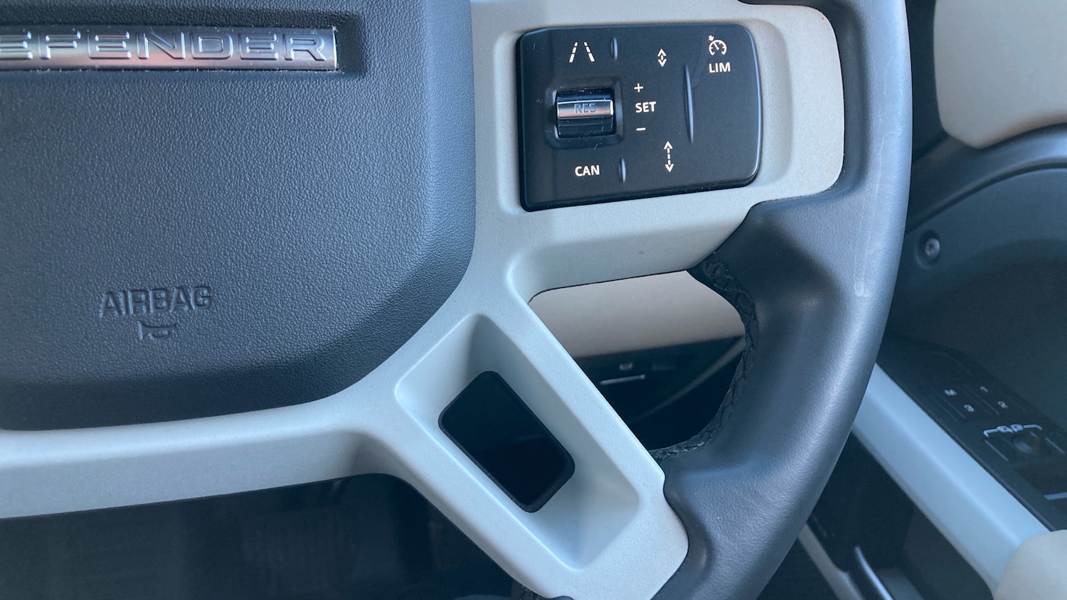 Used Land Rover Defender 2023 for sale - 77665535: Photo 43