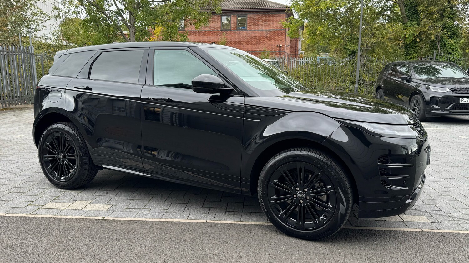 Used Land Rover Range Rover Evoque 2025 for sale - 76219064: Photo 26