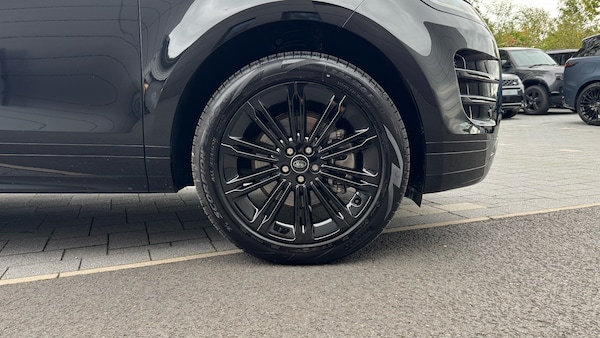 Used Land Rover Range Rover Evoque 2025 for sale - 76219064: Photo 8