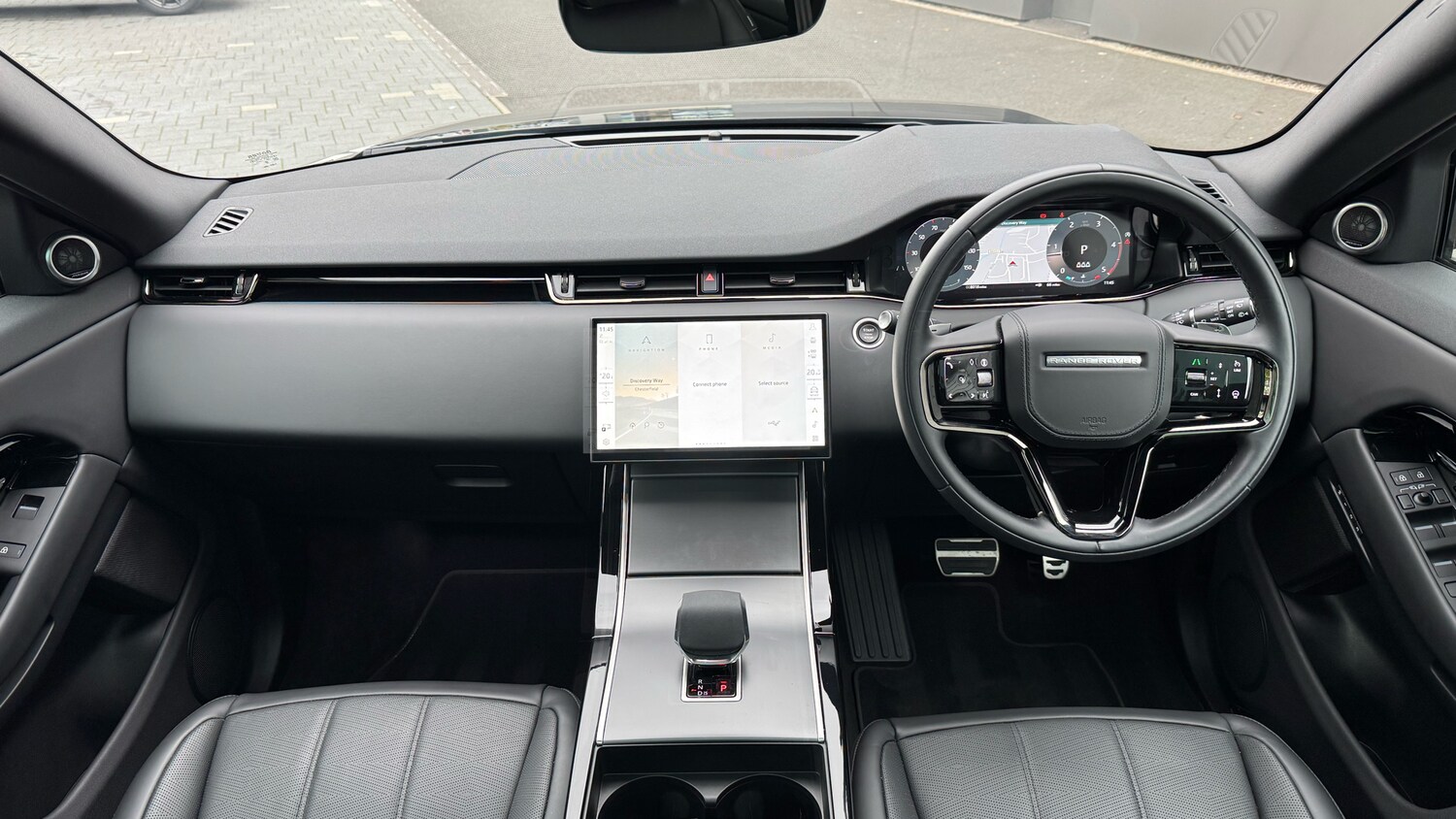 Used Land Rover Range Rover Evoque 2025 for sale - 76219064: Photo 9