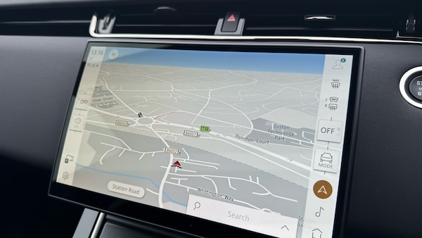 Used Land Rover Range Rover Evoque 2025 for sale - 76322414: Photo 11