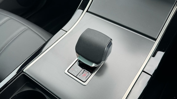 Used Land Rover Range Rover Evoque 2025 for sale - 76322414: Photo 13
