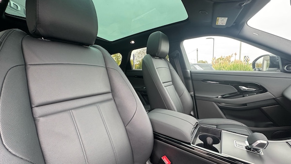 Used Land Rover Range Rover Evoque 2025 for sale - 76322414: Photo 37