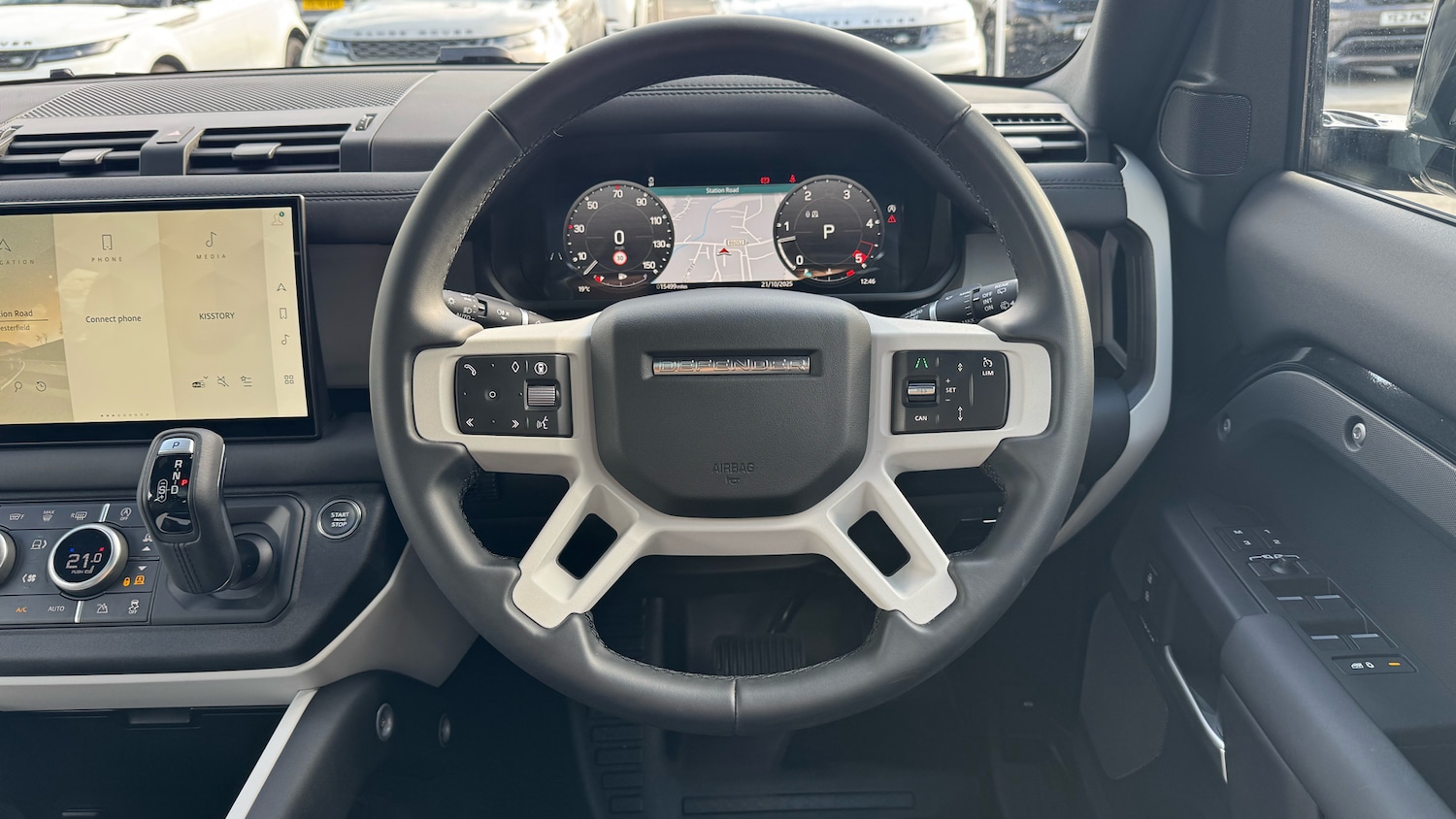 Used Land Rover Defender 2025 for sale - 76340456: Photo 15