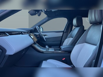 Used Land Rover Range Rover Velar 2024 for sale - 77036630: Photo