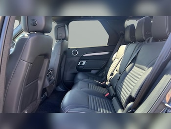 Used Land Rover Discovery 2024 for sale - 78420072: Photo