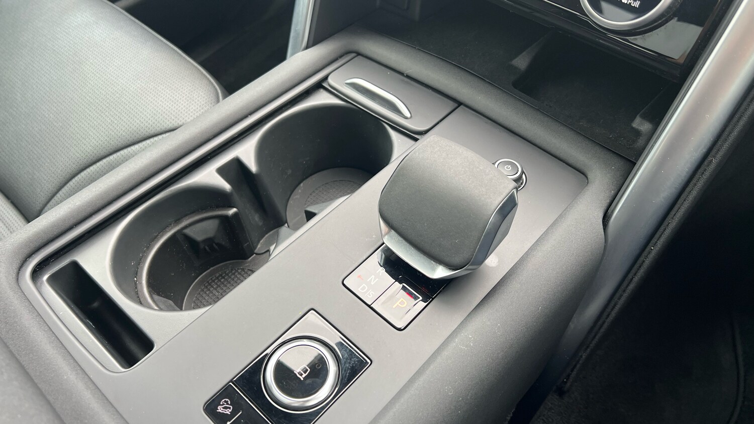 Used Land Rover Discovery 2022 for sale - 77917101: Photo 13