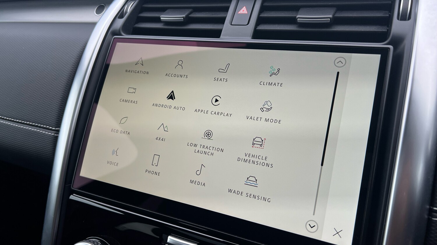 Used Land Rover Discovery 2022 for sale - 77917101: Photo 39