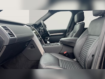 Used Land Rover Discovery 2022 for sale - 77917101: Photo