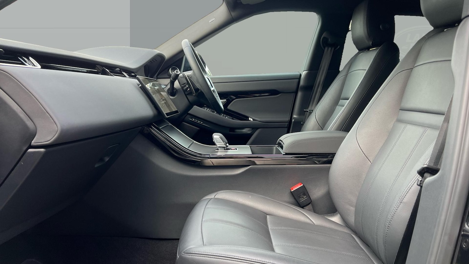 Used Land Rover Range Rover Evoque 2024 for sale - 78065018: Photo 3