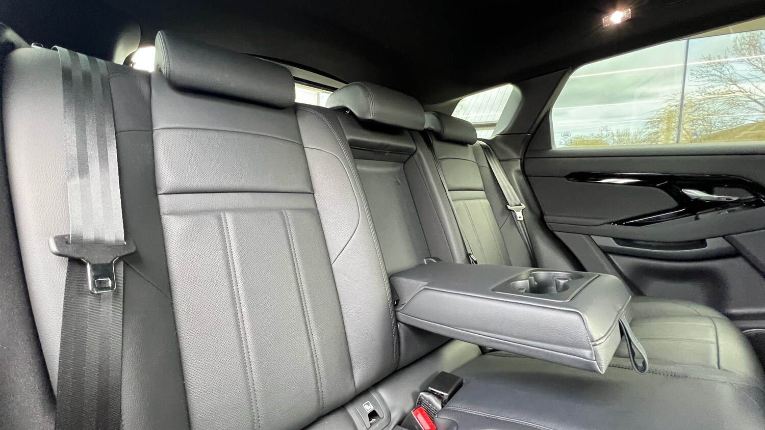 Used Land Rover Range Rover Evoque 2024 for sale - 78065018: Photo 34