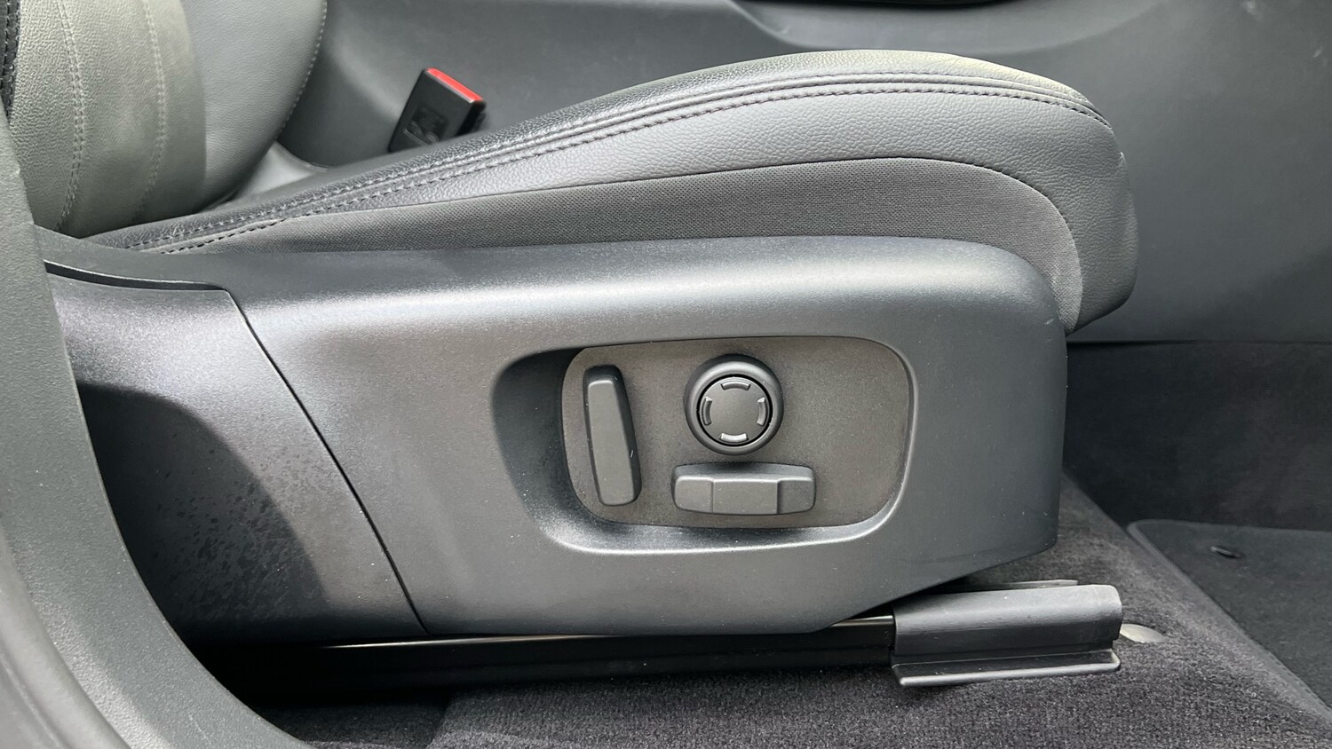 Used Land Rover Range Rover Evoque 2024 for sale - 78065018: Photo 37