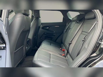 Used Land Rover Range Rover Evoque 2024 for sale - 78065018: Photo