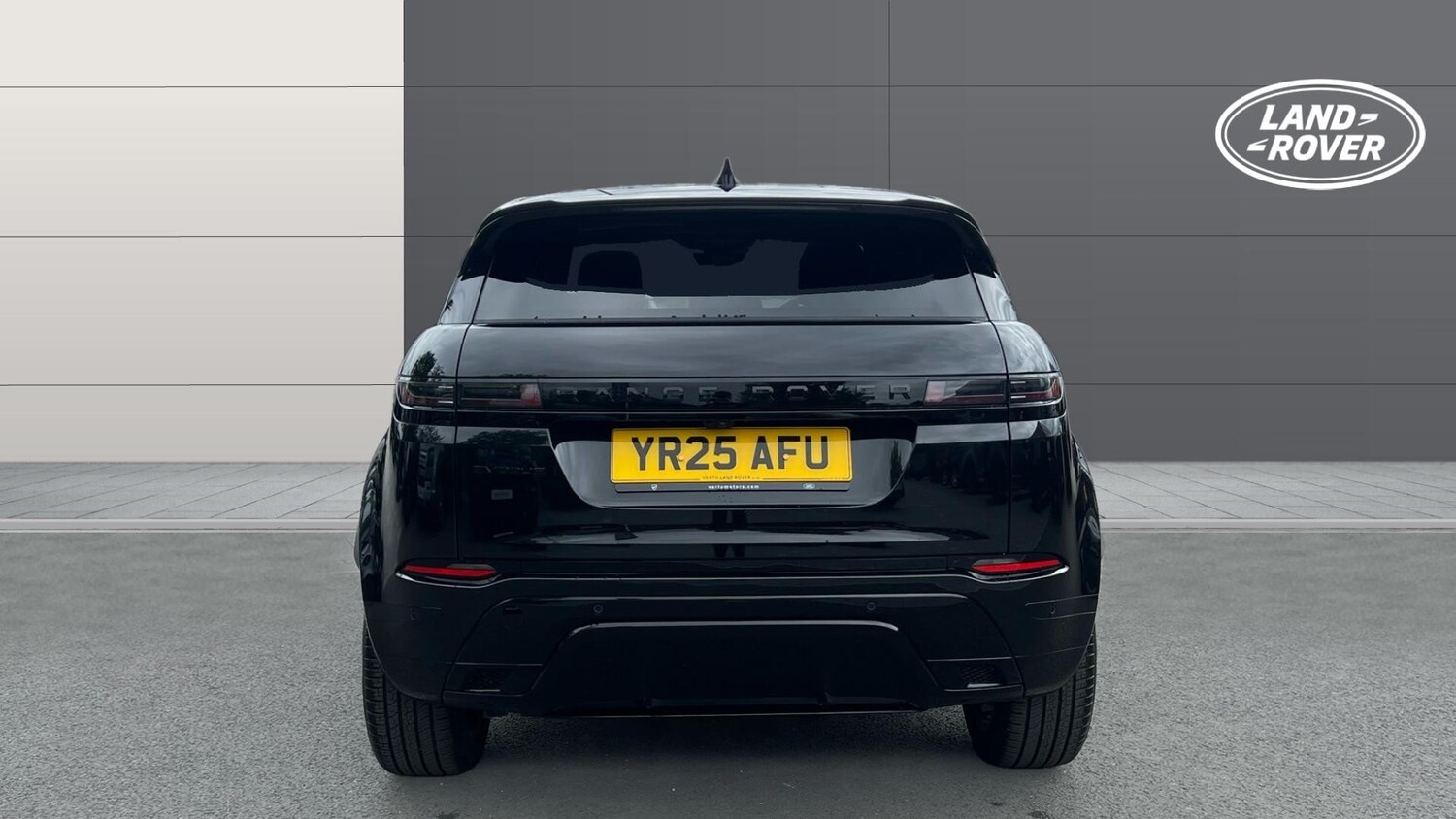 2025 Land Rover Range Rover Evoque 2.0 D200 Dynamic HSE 5dr Auto Diesel Hatchbac - Picture 6 of 24