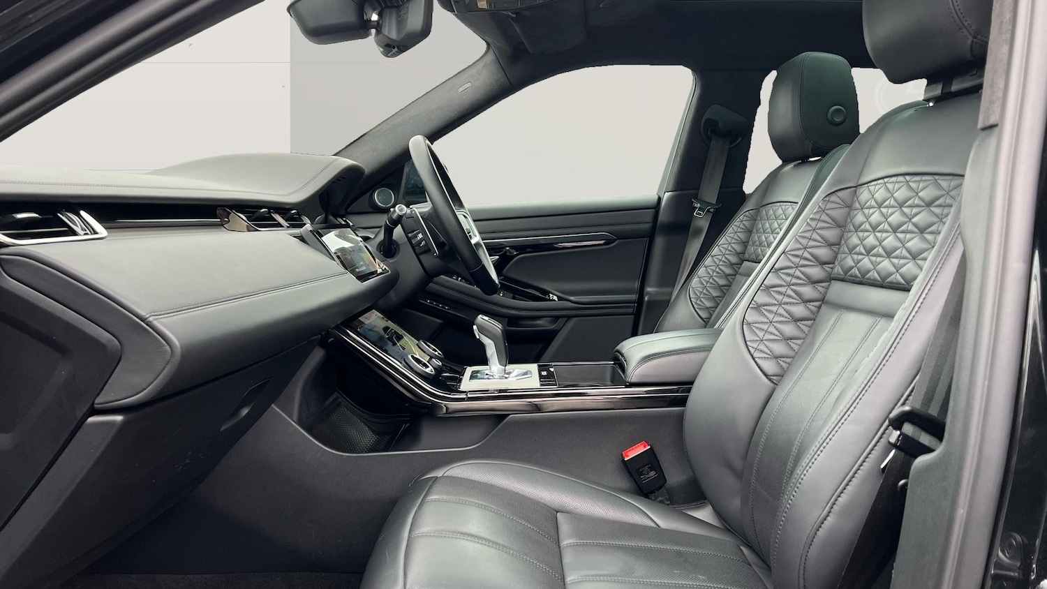 Used Land Rover Range Rover Evoque 2022 for sale - 77584380: Photo 3