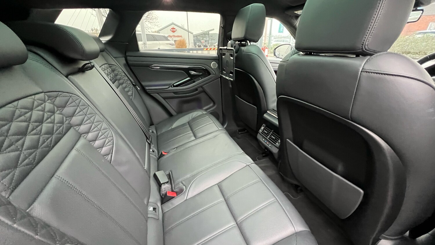 Used Land Rover Range Rover Evoque 2022 for sale - 77584380: Photo 32