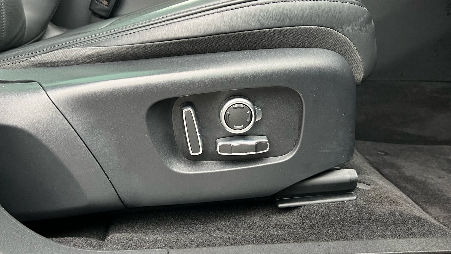 Used Land Rover Range Rover Evoque 2022 for sale - 77584380: Photo 36