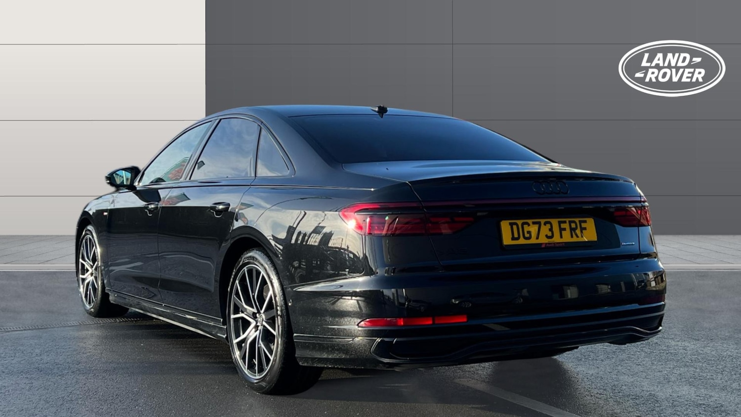 Used Audi A8 2023 for sale - 77367493: Photo 2