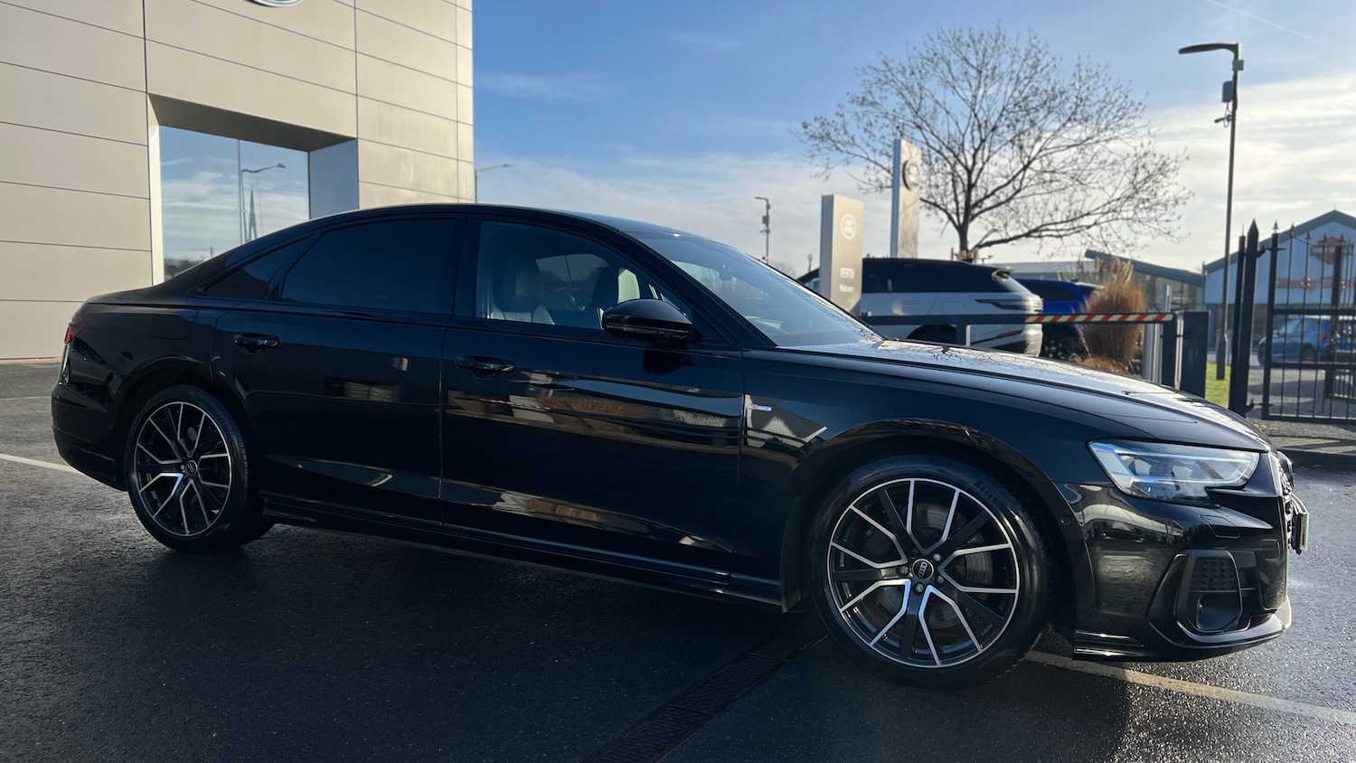 Used Audi A8 2023 for sale - 77367493: Photo 25