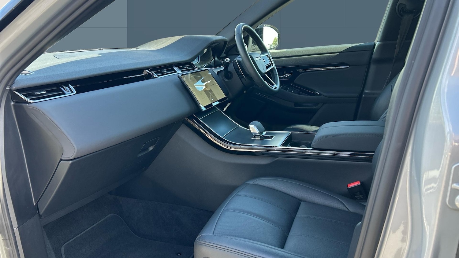 Used Land Rover Range Rover Evoque 2024 for sale - 78182689: Photo 3