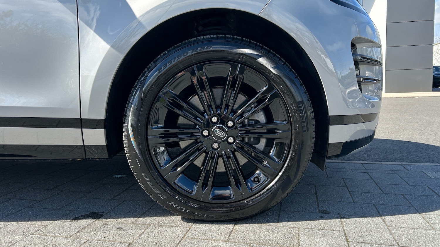 Used Land Rover Range Rover Evoque 2024 for sale - 78182689: Photo 8