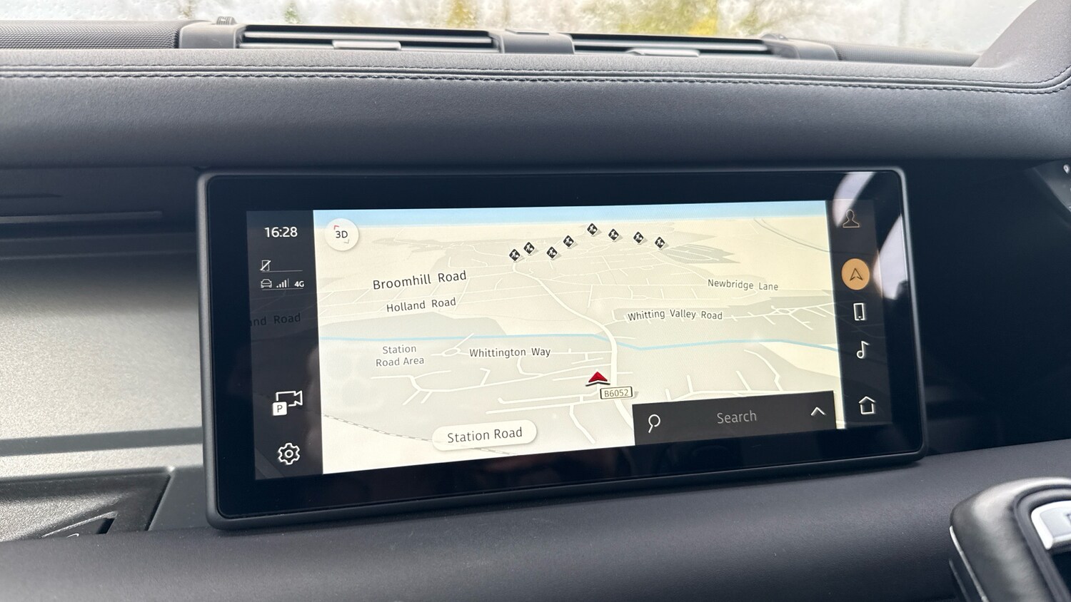 Used Land Rover Defender 2023 for sale - 78149795: Photo 11