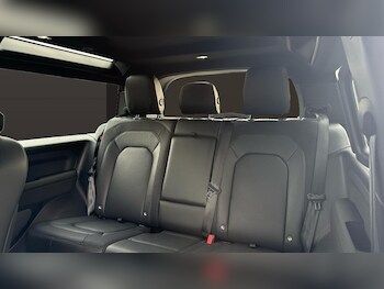 Used Land Rover Defender 2023 for sale - 78149795: Photo