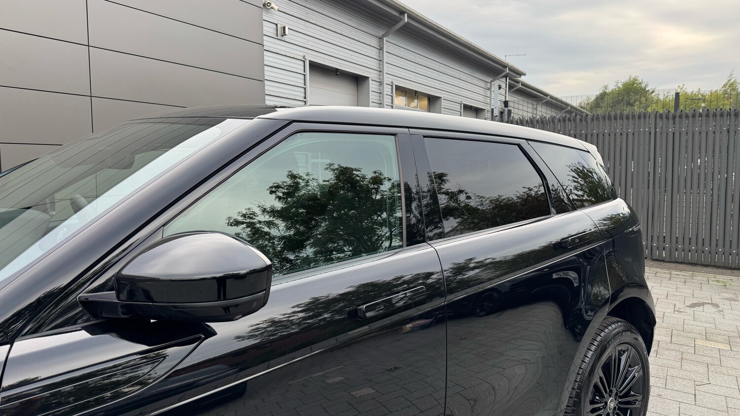 Used Land Rover Range Rover Evoque 2025 for sale - 76287120: Photo 22