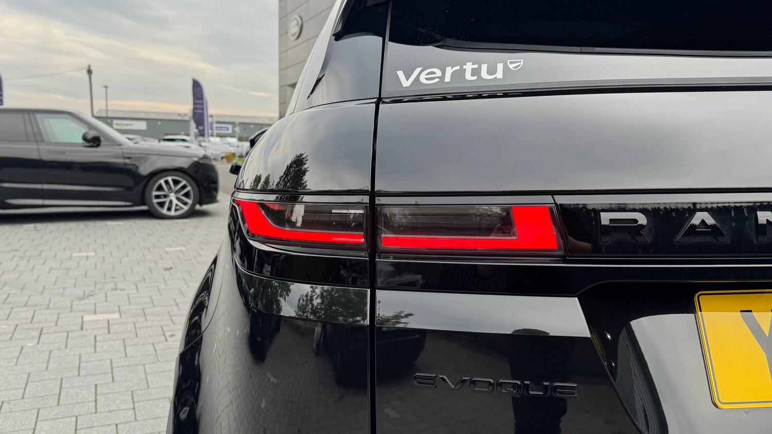 Used Land Rover Range Rover Evoque 2025 for sale - 76287120: Photo 30