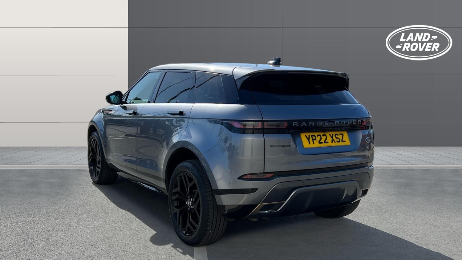 Used Land Rover Range Rover Evoque 2022 for sale - 77997415: Photo 2